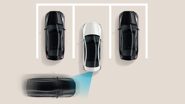 Rear Cross-Traffic Collision-Avoidance Assist