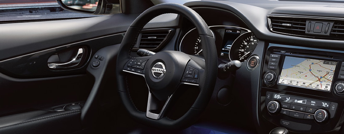 2020 Rogue D-Shaped Steering Wheel
