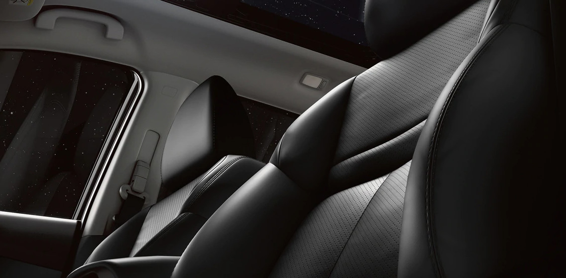 2020 Rogue Seating