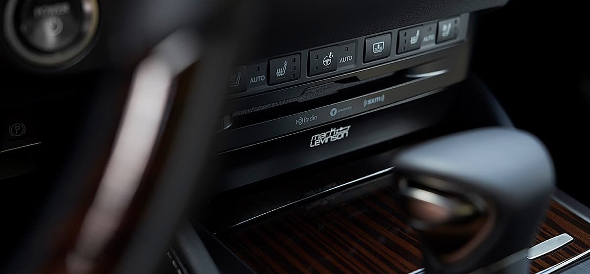 2020 Lexus ES 350 Center Stack