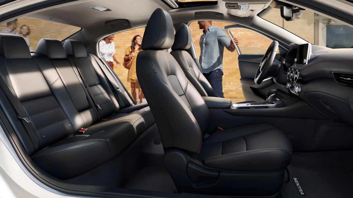 2020 Sentra Interior