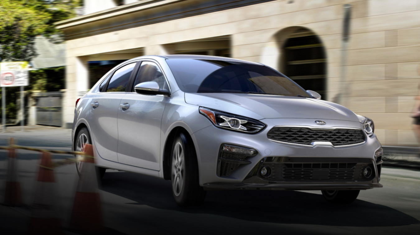 2020 Hyundai Elantra vs 2020 Kia Forte near Washington, DC