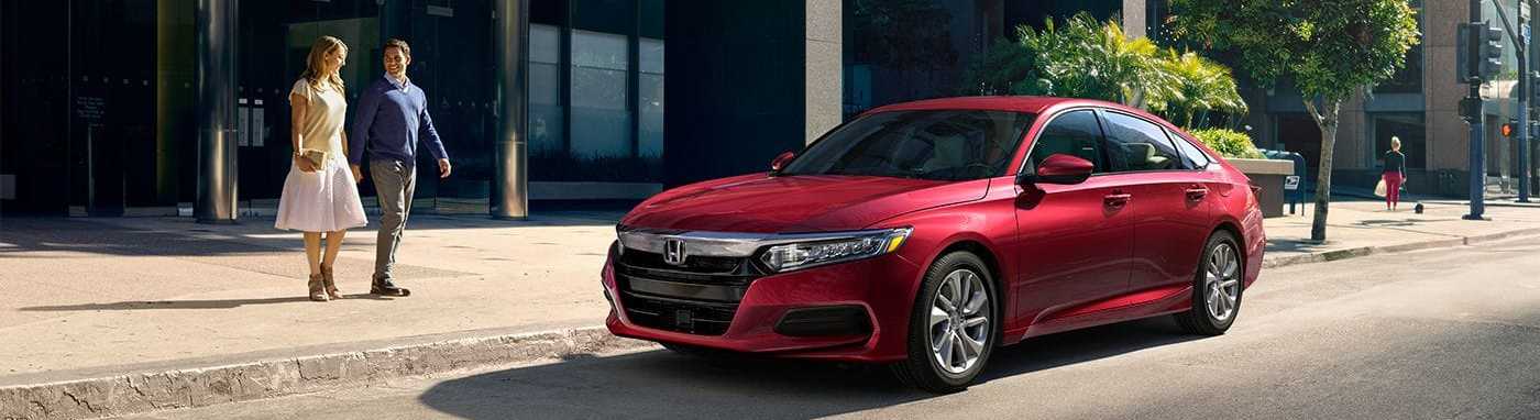 2020 Honda Accord vs 2020 Toyota Camry near Houston, TX
