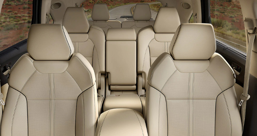 Roomy Interior of the 2020 MDX