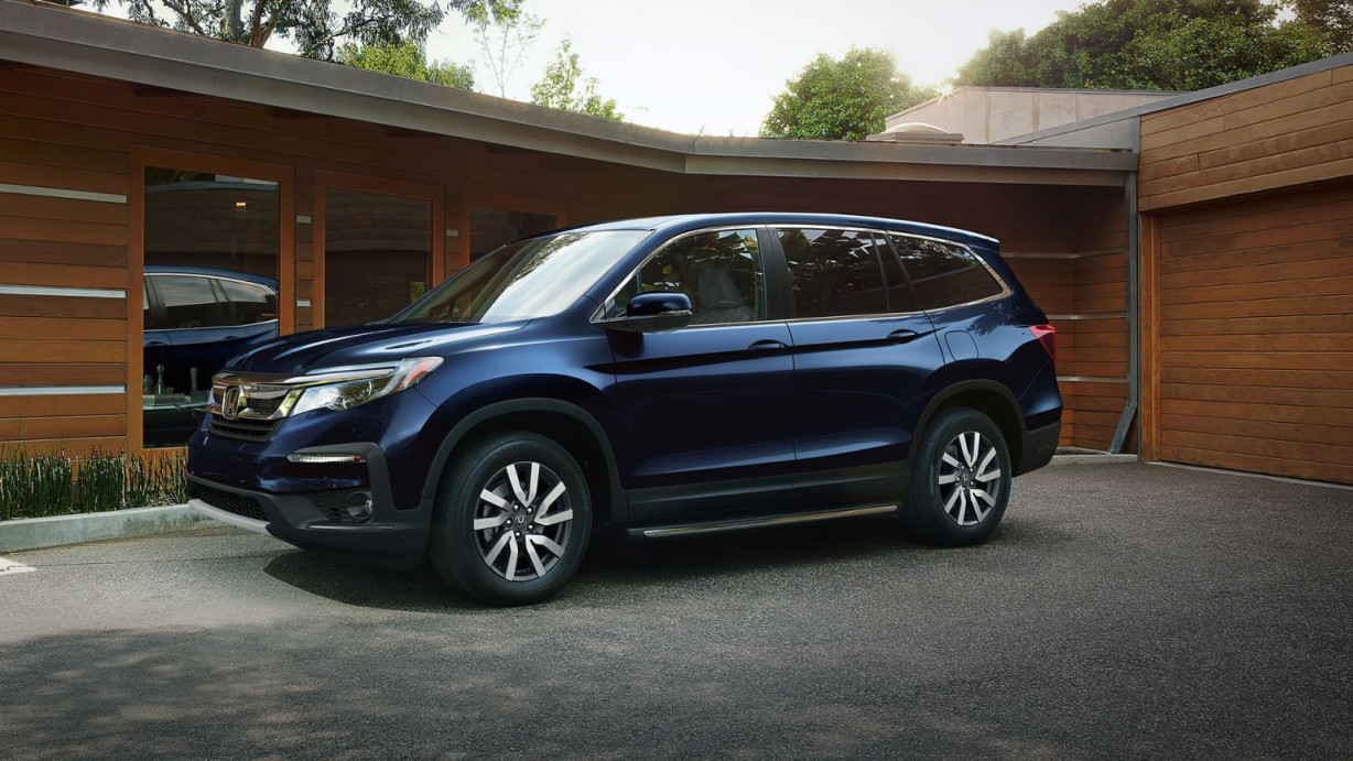 2020 Honda Pilot vs 2020 Passport near Houston, TX