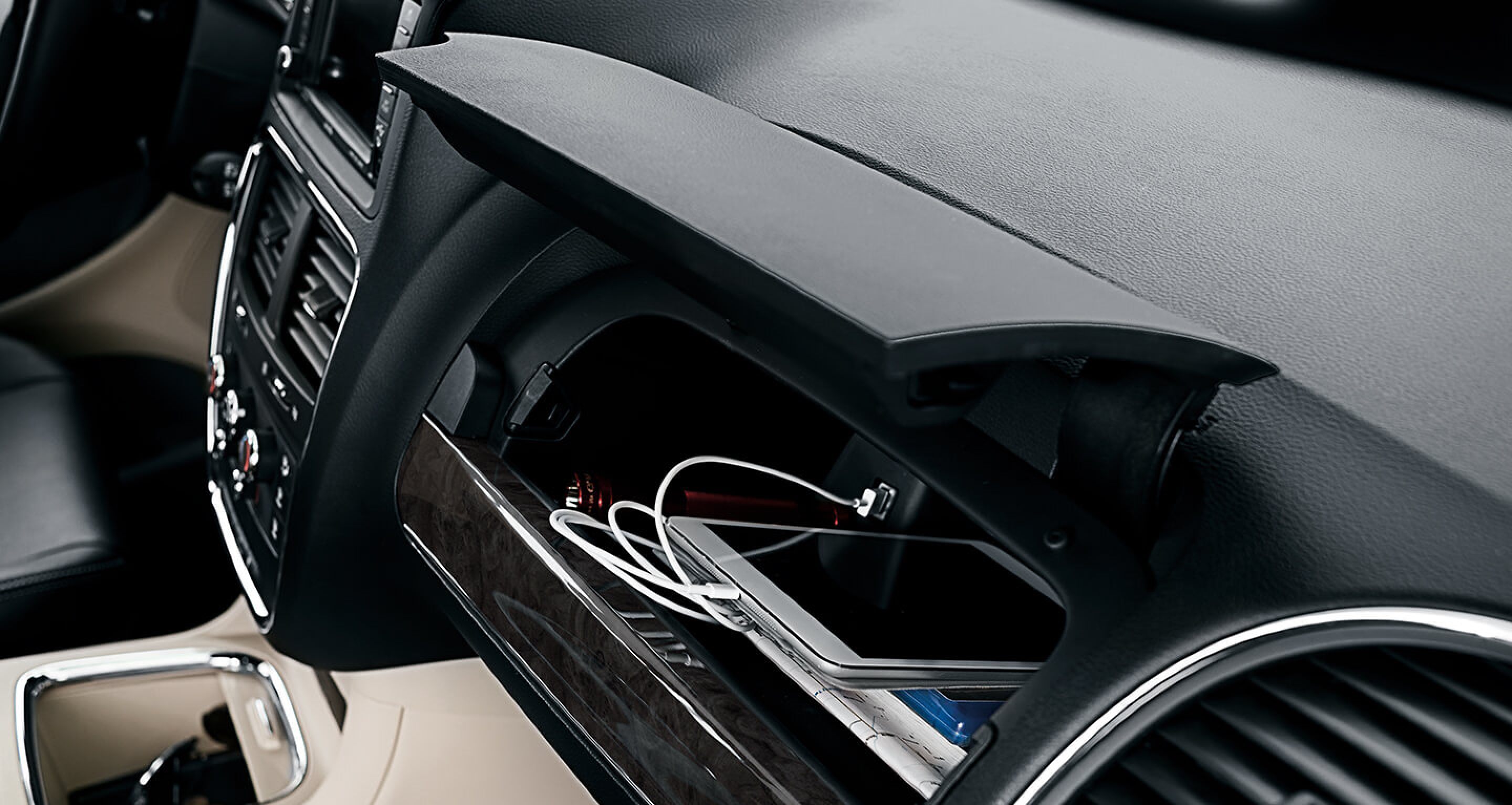2020 Dodge Grand Caravan USB port 