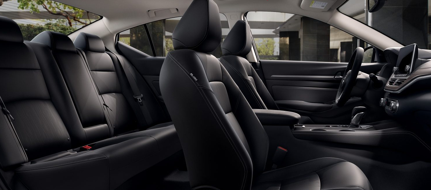 2020 Altima Interior