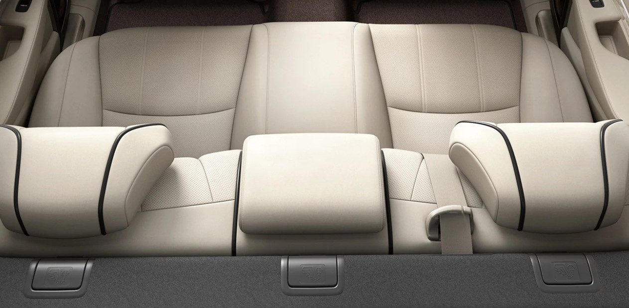 Rear Seats in the 2020 RLX