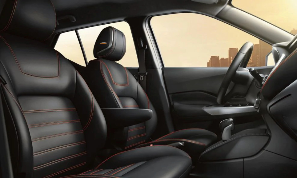 2020 Kicks Interior 2020 Kicks Interior