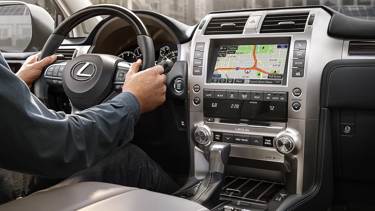 Interior of the 2020 GX 460
