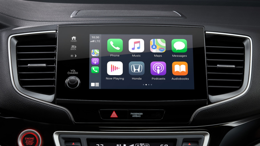 Apple CarPlay® in the 2021 Pilot