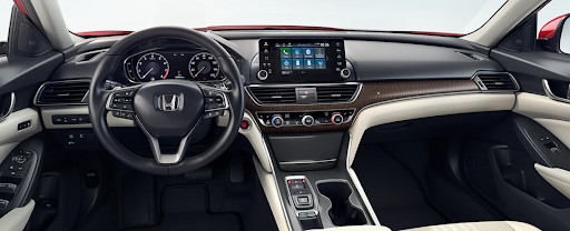 El Accord Hybrid te llevará por todos lados sin consumir mucha gasolina y con mucho estilo y confort.