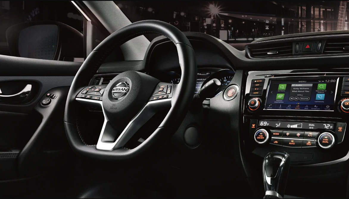 Interior of the 2020 Nissan Rogue Sport