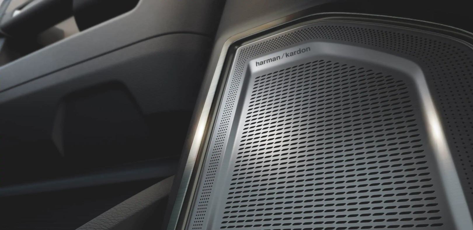 Harman/Kardon® Audio in the 2020 Ram 2500 Harman/Kardon® Audio in the 2020 Ram 2500