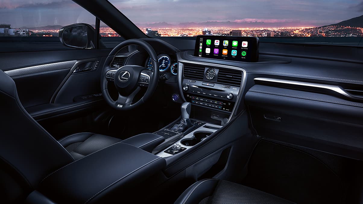 2020 RX 450h Cockpit