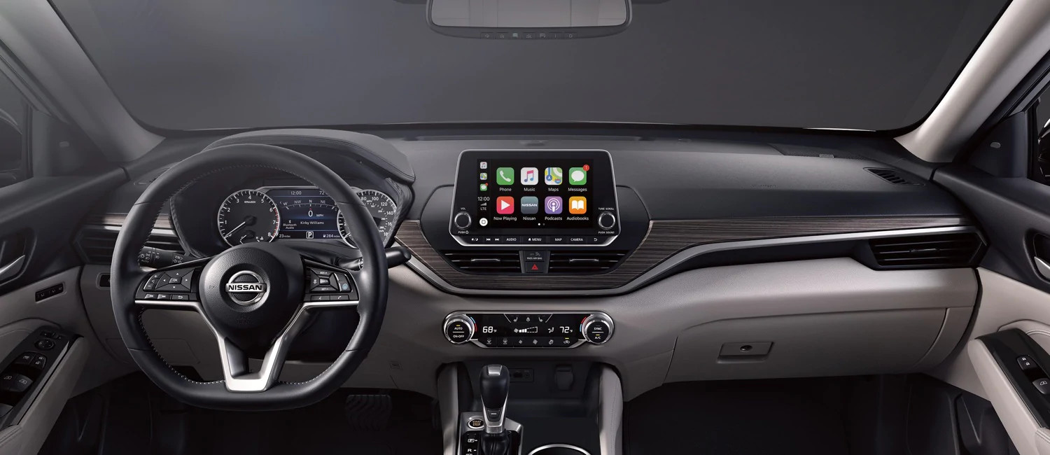 Apple CarPlay® in 2020 Altima