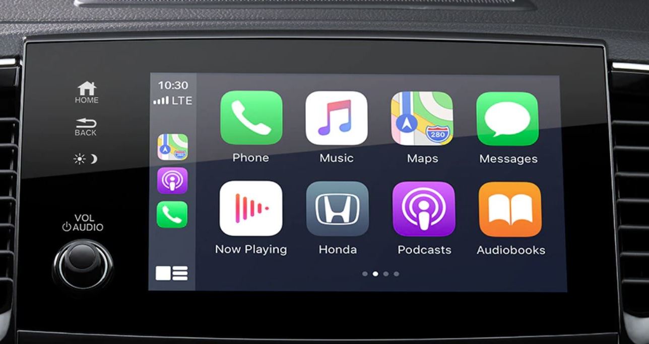 Touchscreen in the 2021 Pilot