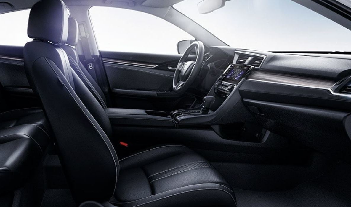 Front Row of the 2020 Civic