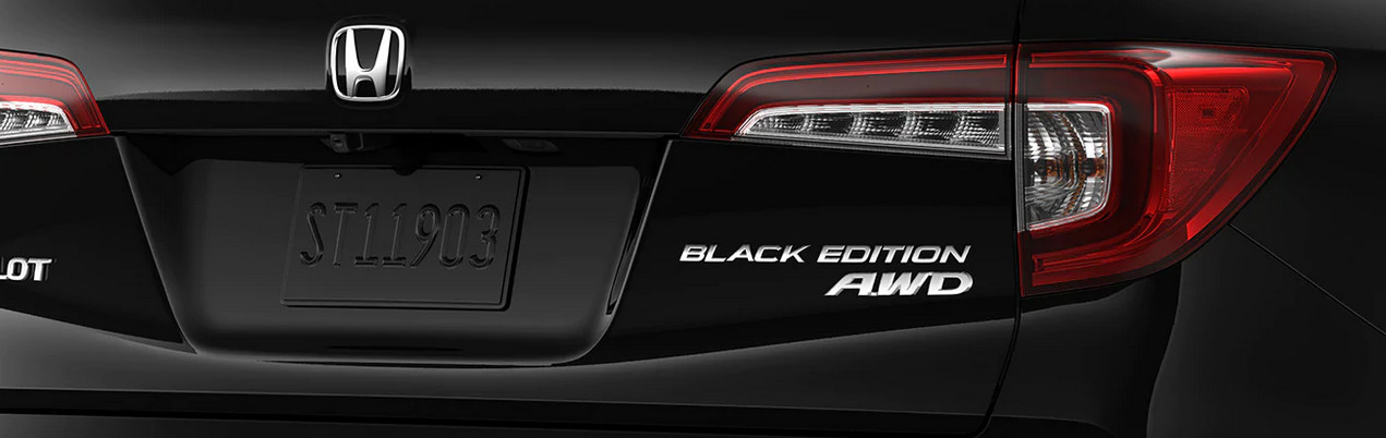 2021 Pilot Black Edition