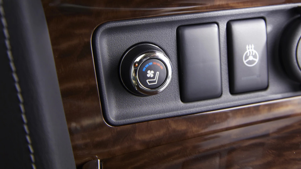 2020 Armada Climate Settings