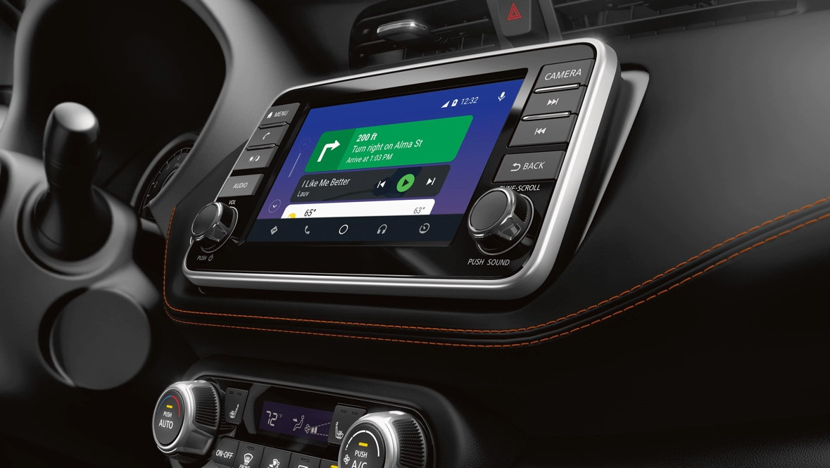 Touchscreen in the 2020 Kicks