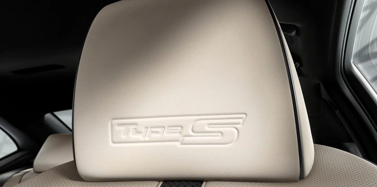 2021 TLX Type S Headrests