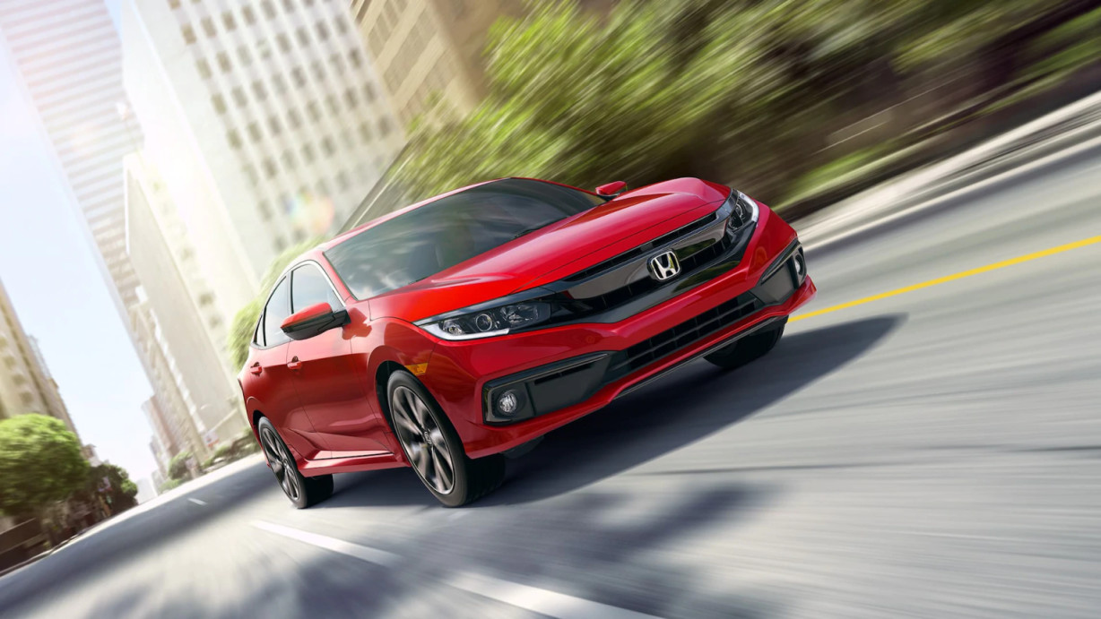 2020 Honda Civic vs 2020 Toyota Corolla near Washington, DC