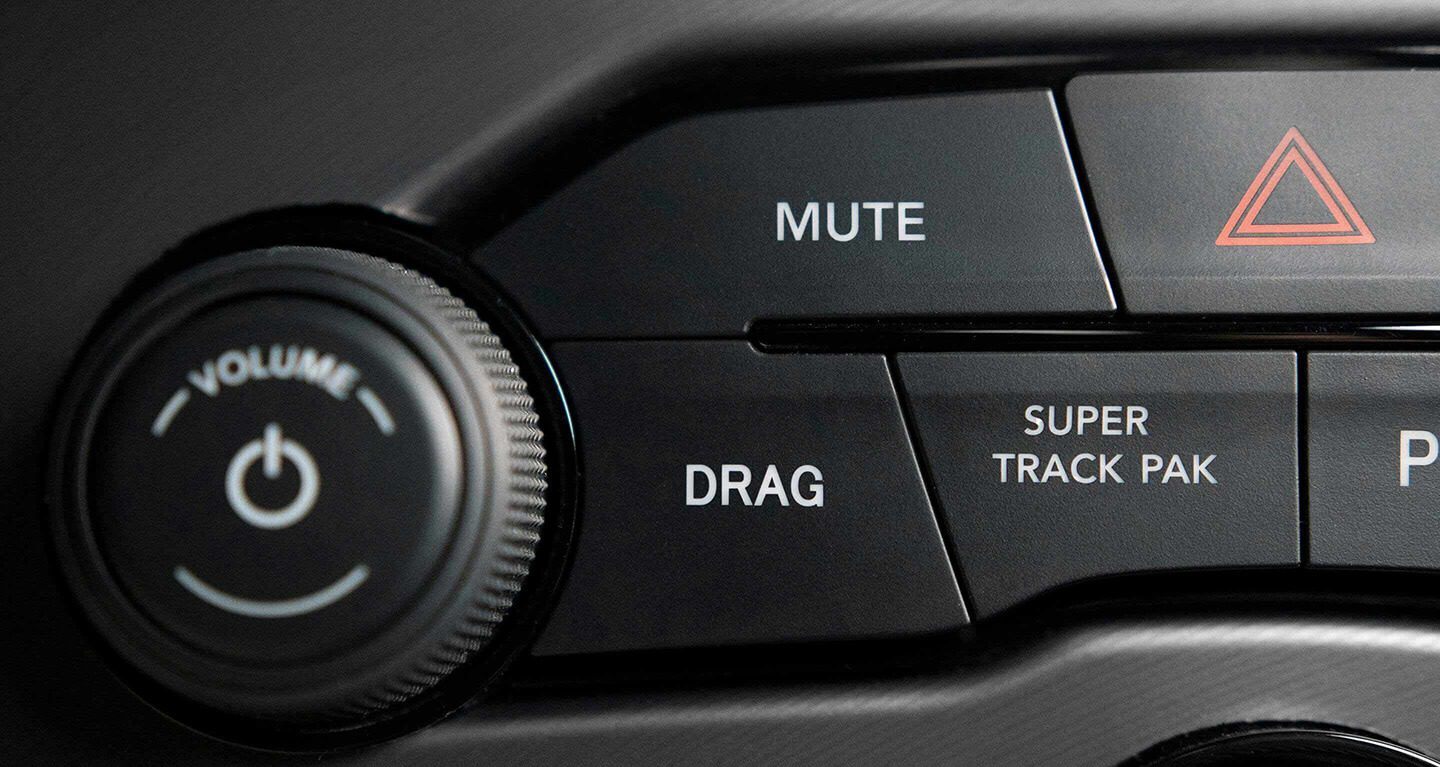 Interior Features in the 2020 Dodge Challenger