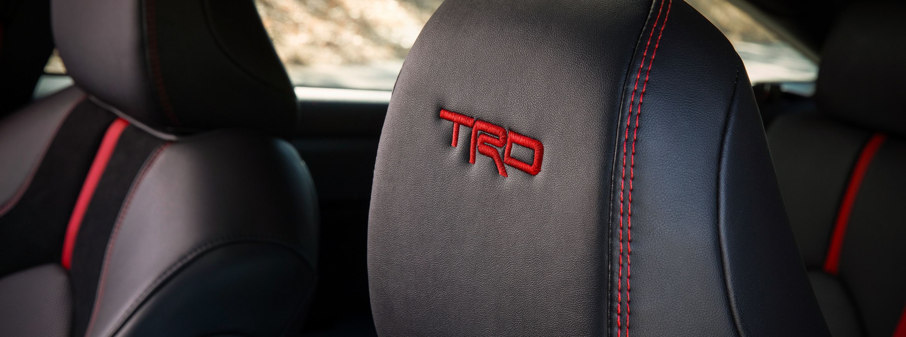 2021 Toyota Avalon Lease near Overland Park, KS, 66212