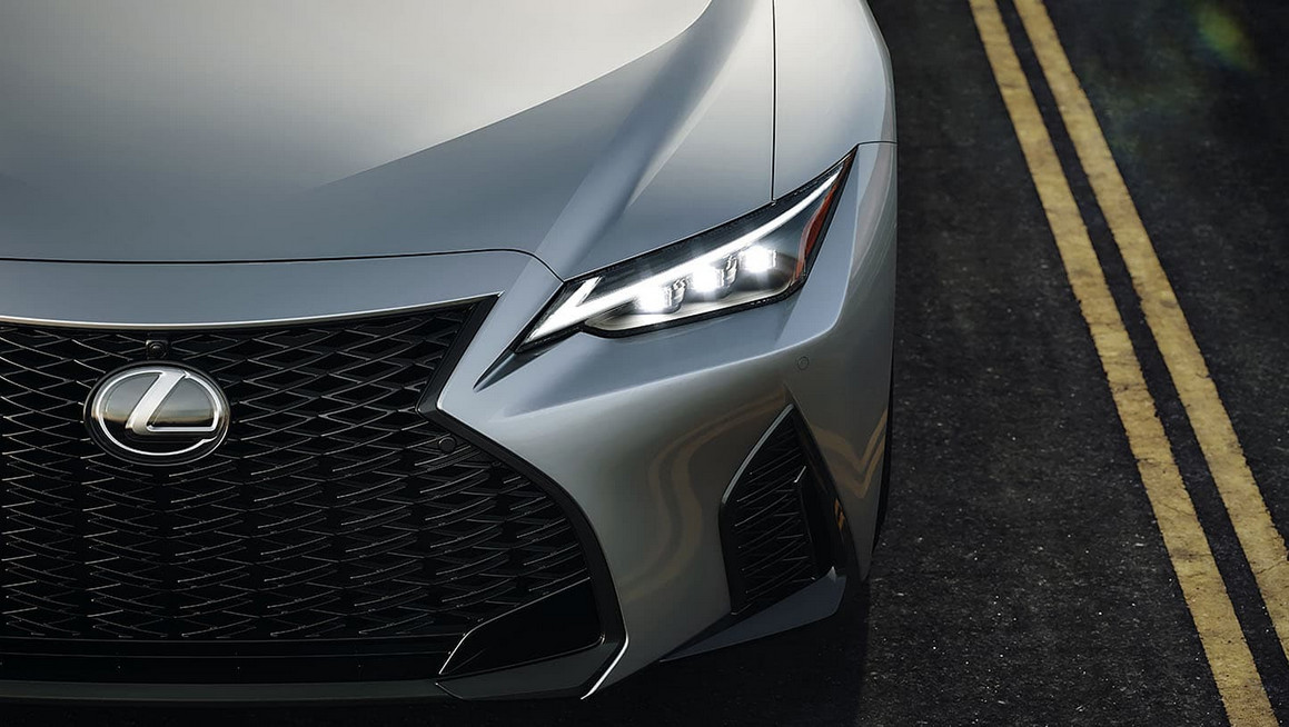 2021 IS 300 Headlights