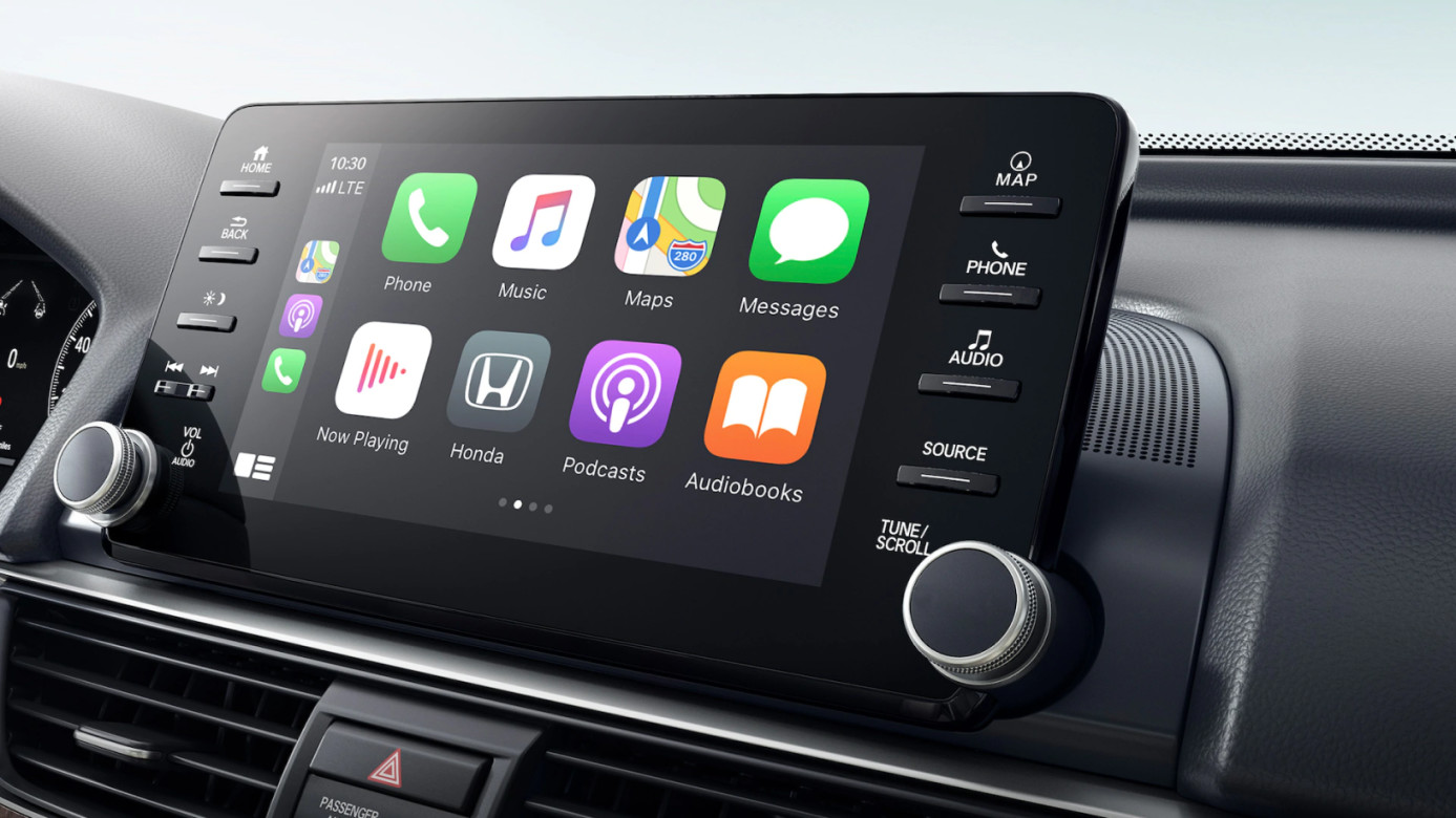 Apple CarPlay® in the 2021 Accord