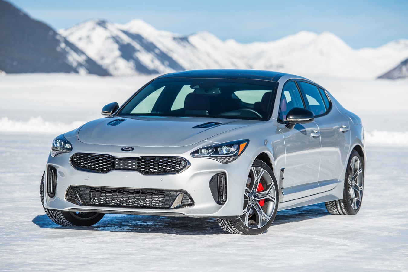 What's under the hood of the 2021 Kia Stinger?