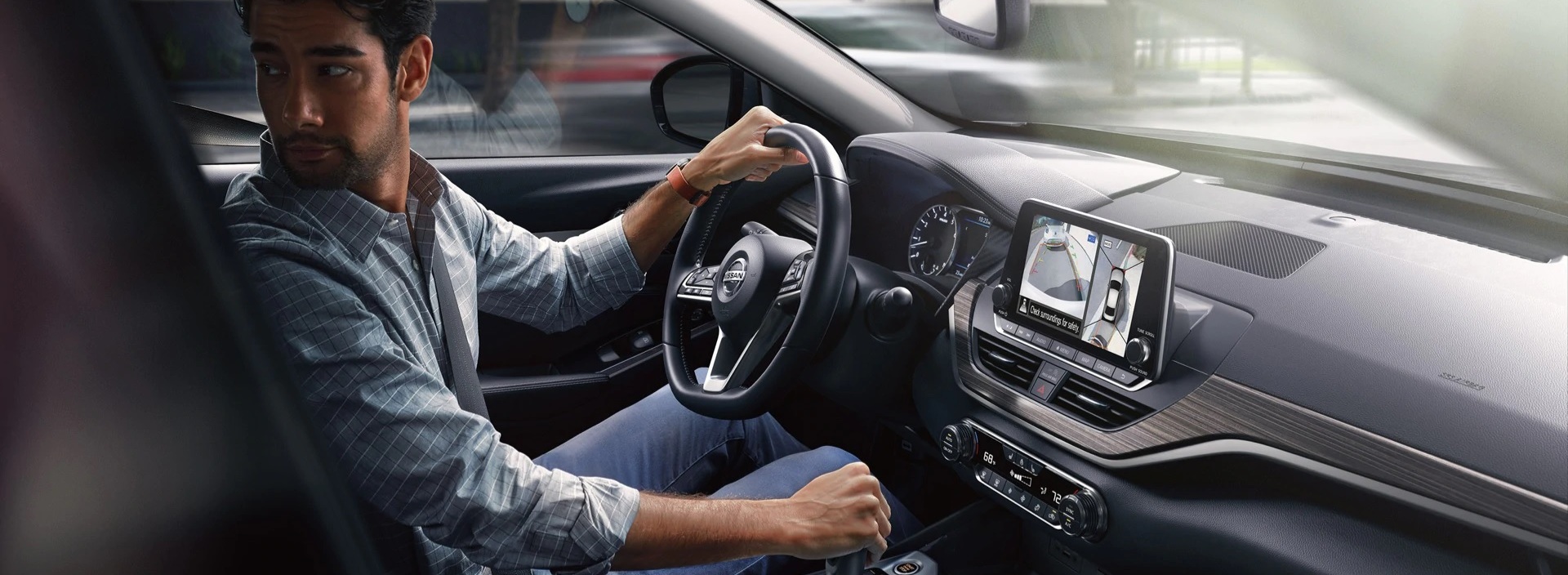 2021 Nissan Altima Cockpit