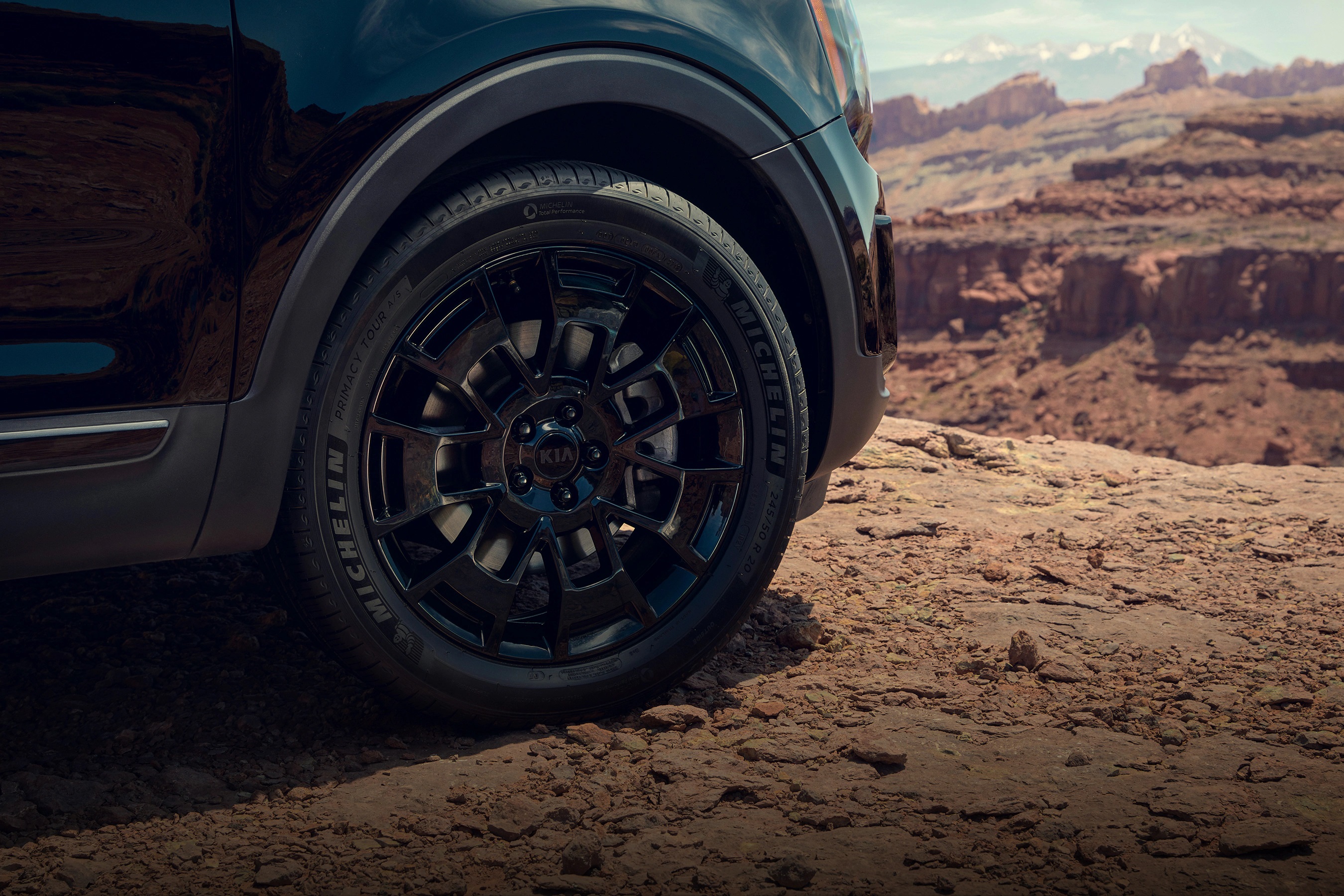 2021 Kia Telluride Wheel Detailing 2021 Kia Telluride Wheel Detailing