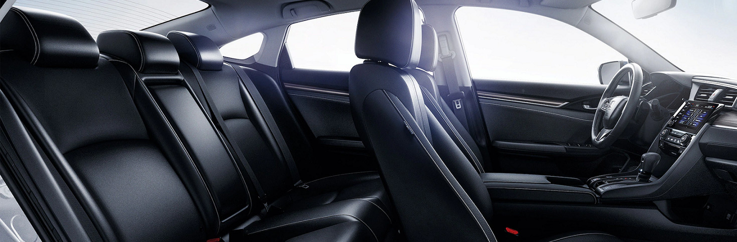 Accommodating Cabin of the 2021 Civic