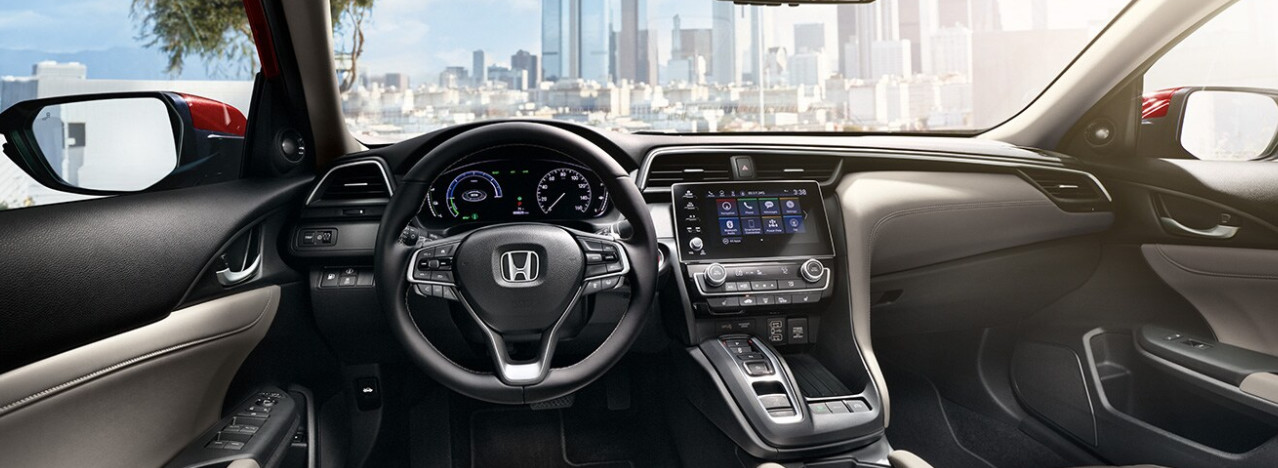 El interior es amplio y sofisticado.