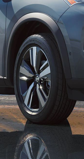 Stunning Wheel on the 2021 Rogue