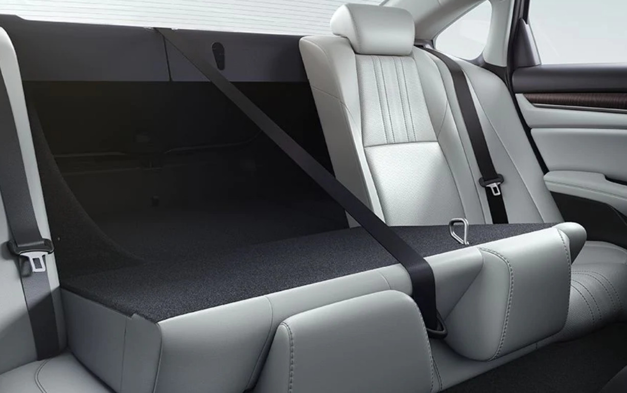 Versatile Seating in the 2021 Accord