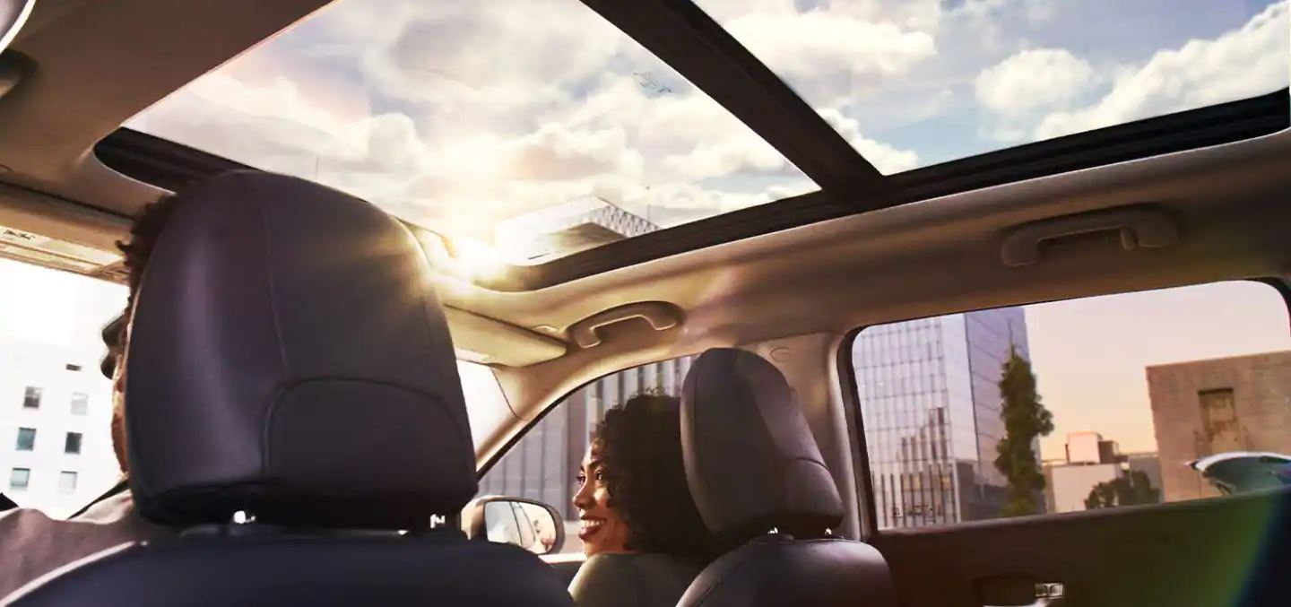 Panoramic Sunroof in the 2021 Compass