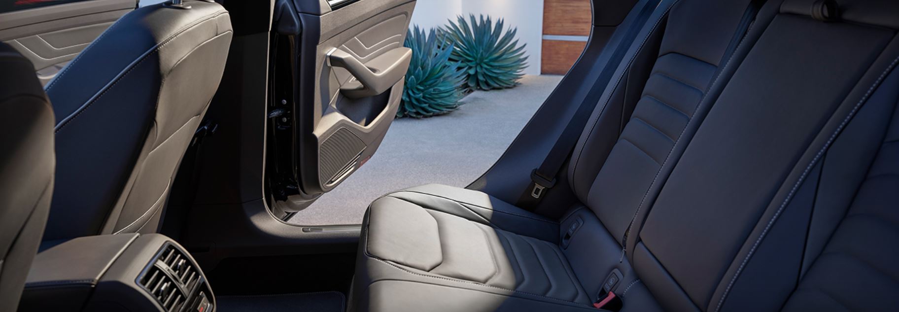 2021 Volkswagen Arteon Seating 2021 Volkswagen Arteon Seating
