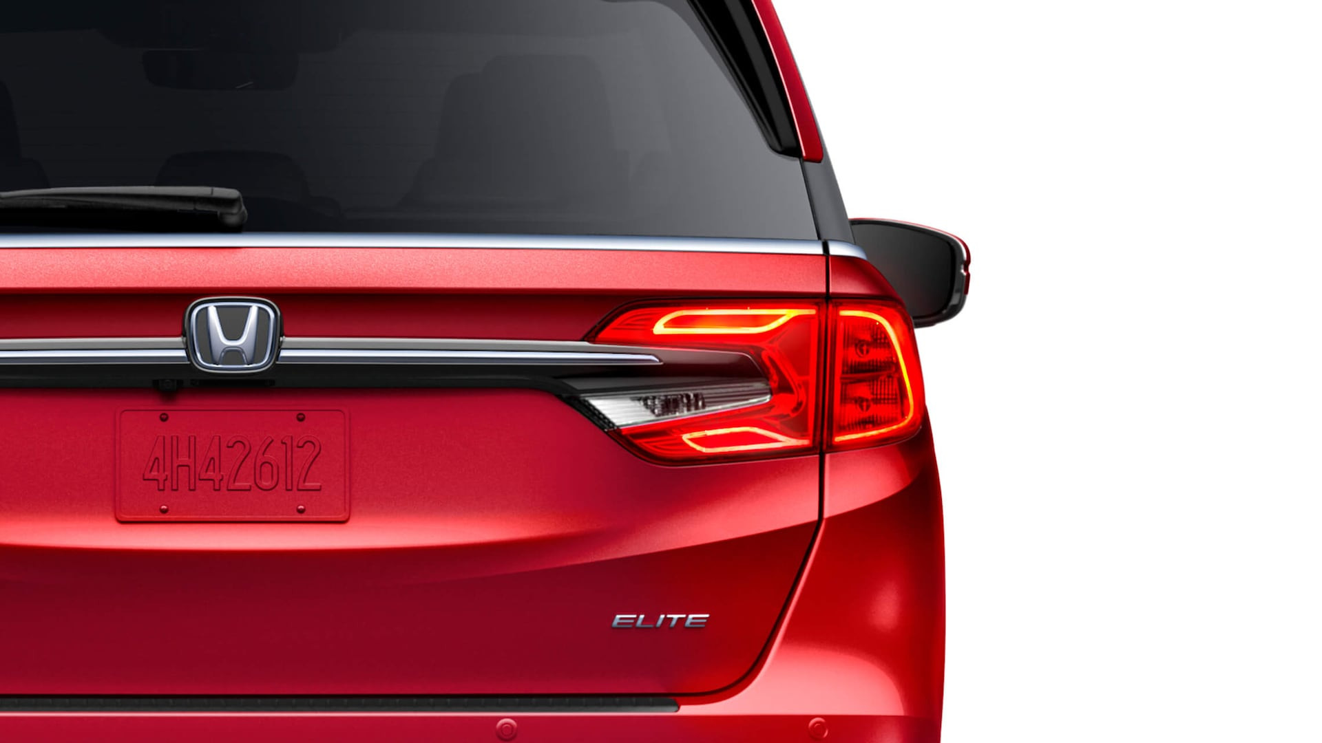 2022 Odyssey Elite in Radiant Red Metallic II