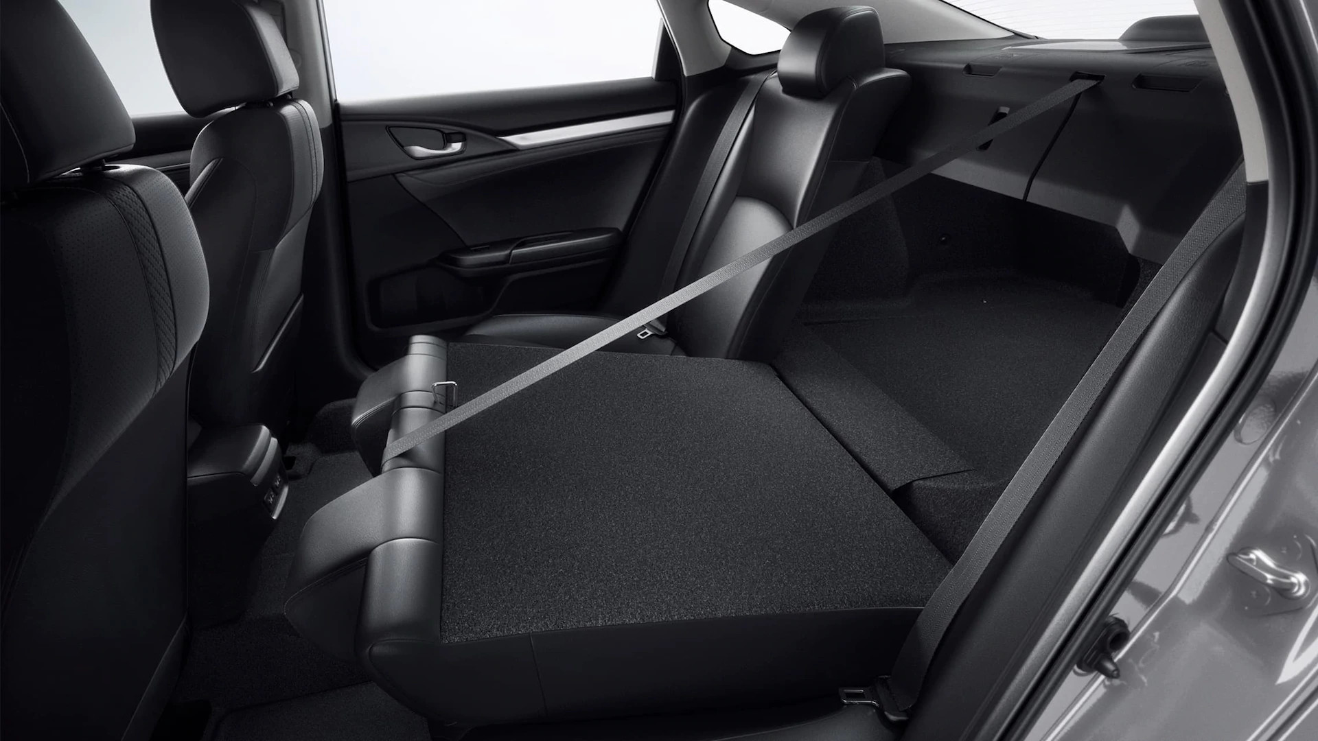 60/40 Split Rear Seats in the 2021 Civic 60/40 Split Rear Seats in the 2021 Civic