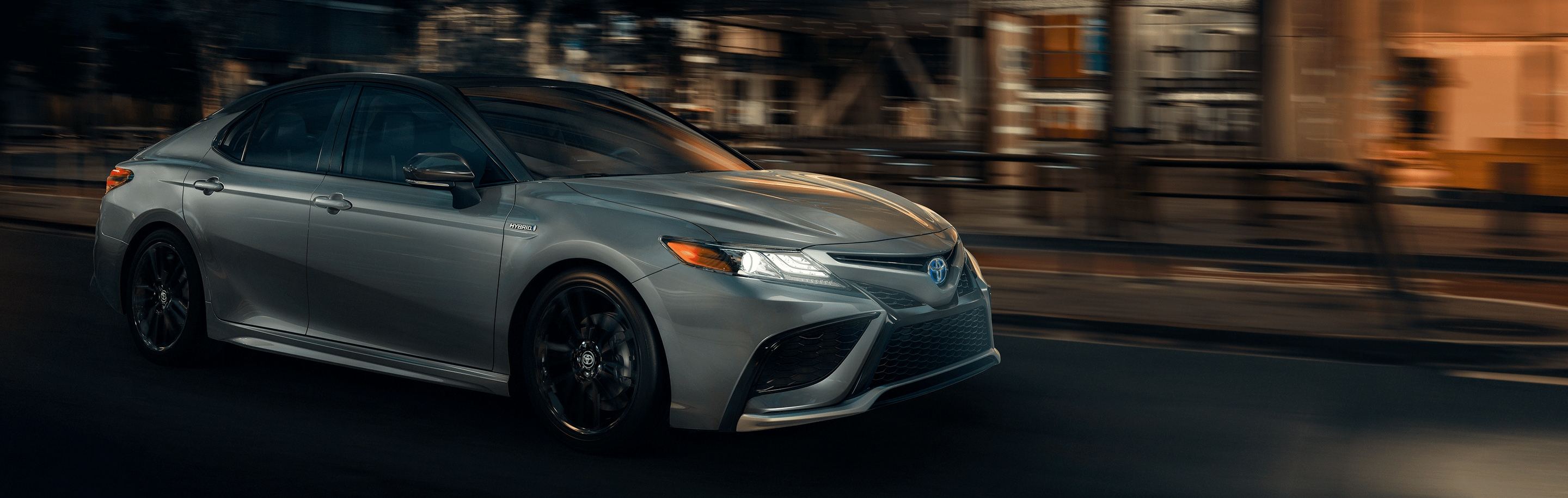 2021 Toyota Camry Hybrid Lease near Overland Park, KS, 66212