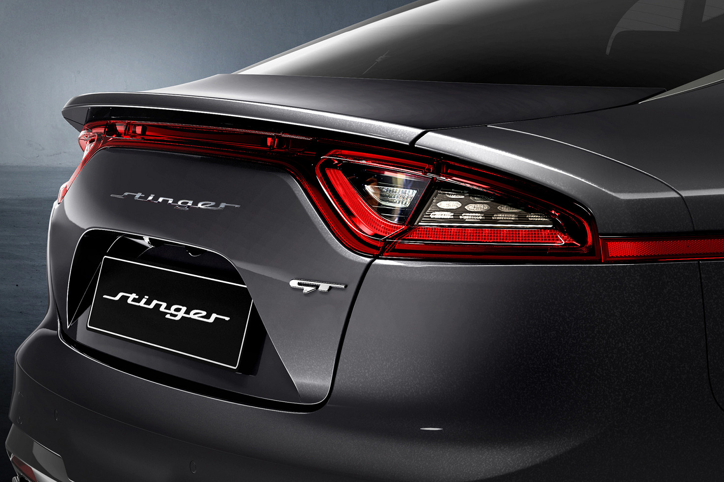 2021 Stinger Exterior