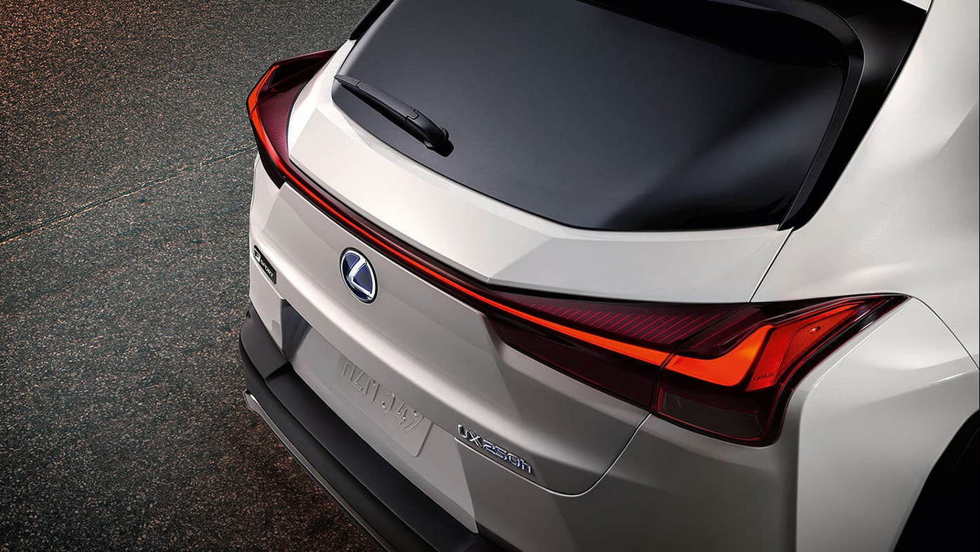 2021 UX 250h Exterior