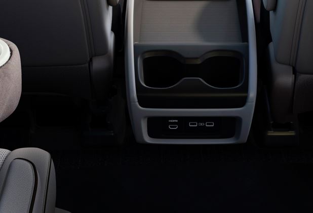 La practicidad se viste de puertos USB únicos para los tuyos. 