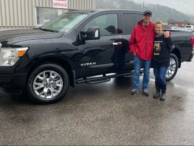 customer_photo_eric_and_sarah_beasley