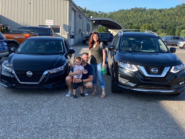 Customer_Photo_Gary_and_Amanda_Hatfield