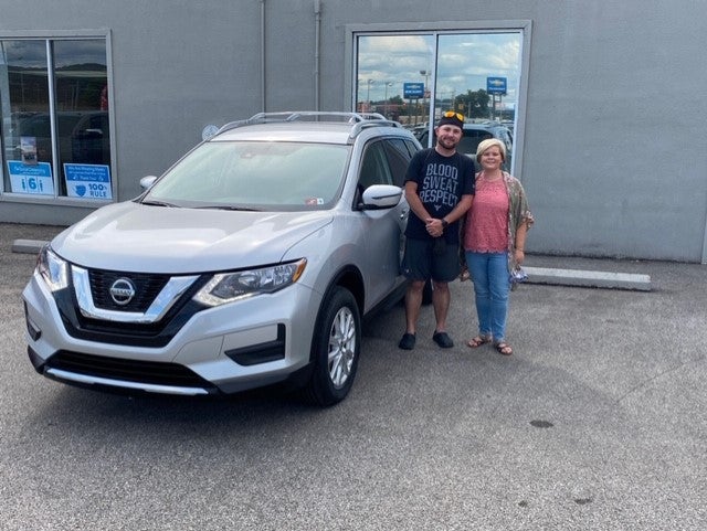 Customer_Photo_Justin_and_Allison_Endicott