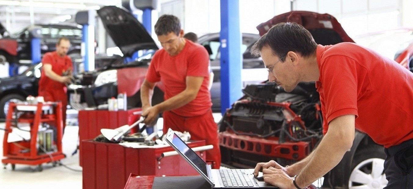 Kia Service Department in Rockford, IL 